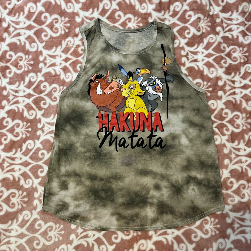 Hakuna Matata lion king tank top